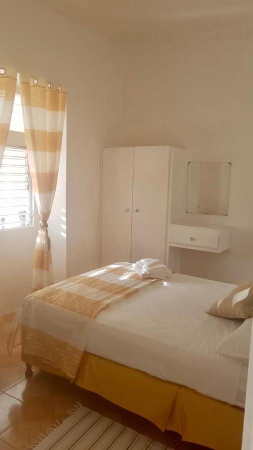 Ventnor House Apartment *