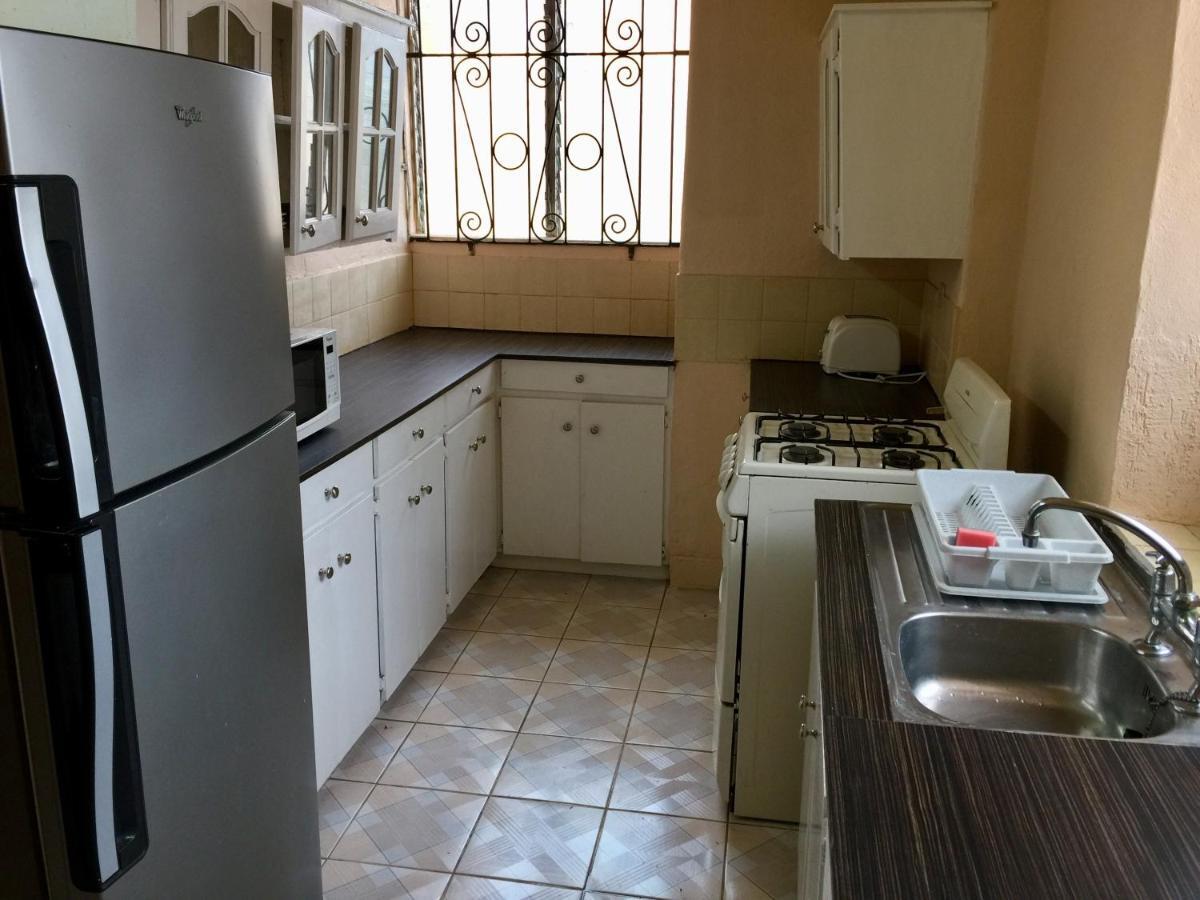 Ventnor House Apartment